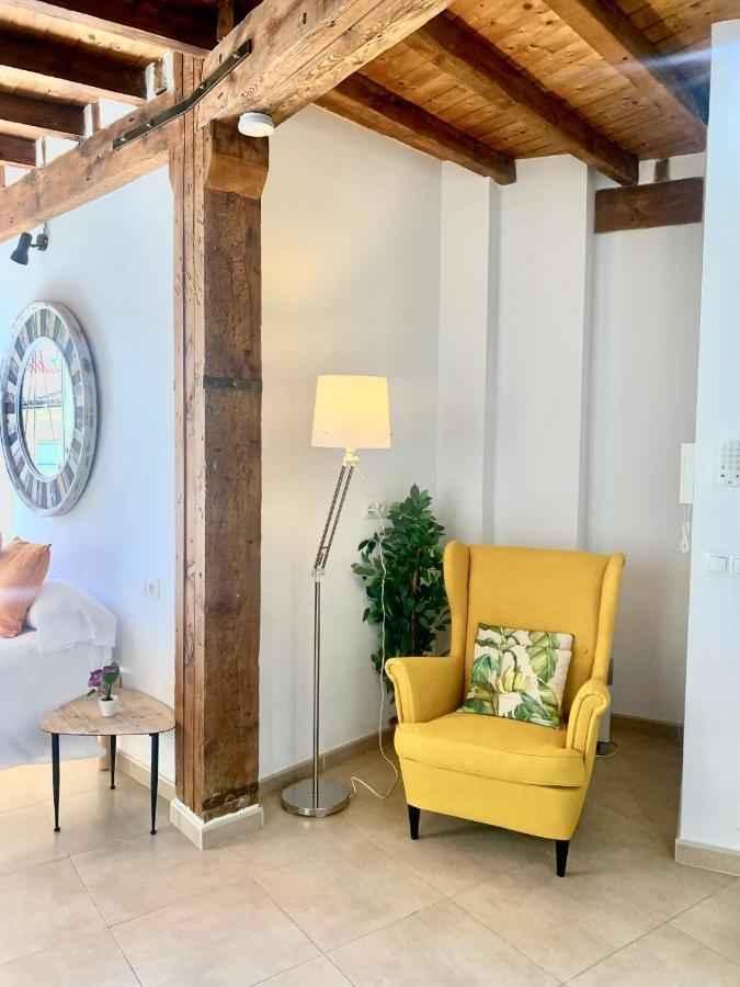 Homely Malaga Loft Gaona Centro Exterior foto